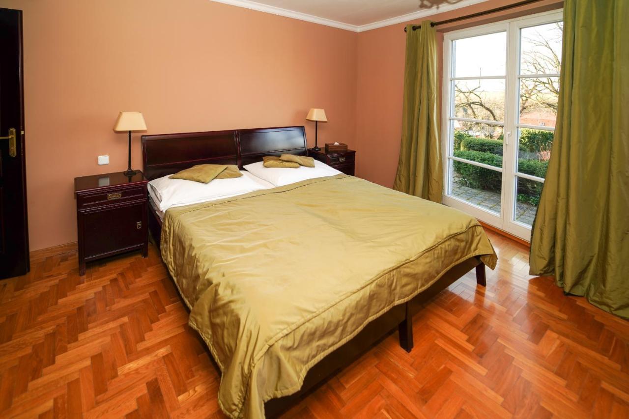 Rezidence Libechov Hotel Bagian luar foto