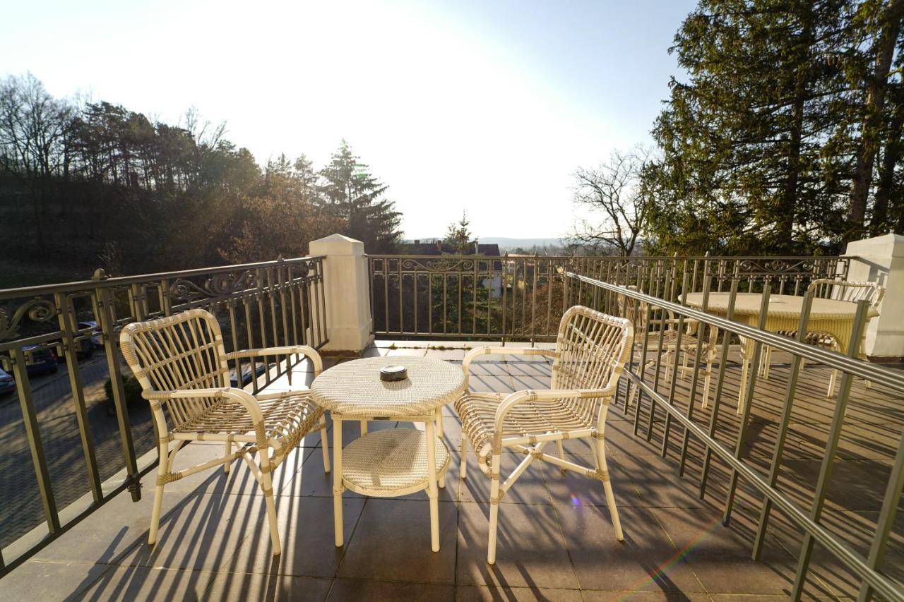 Rezidence Libechov Hotel Bagian luar foto