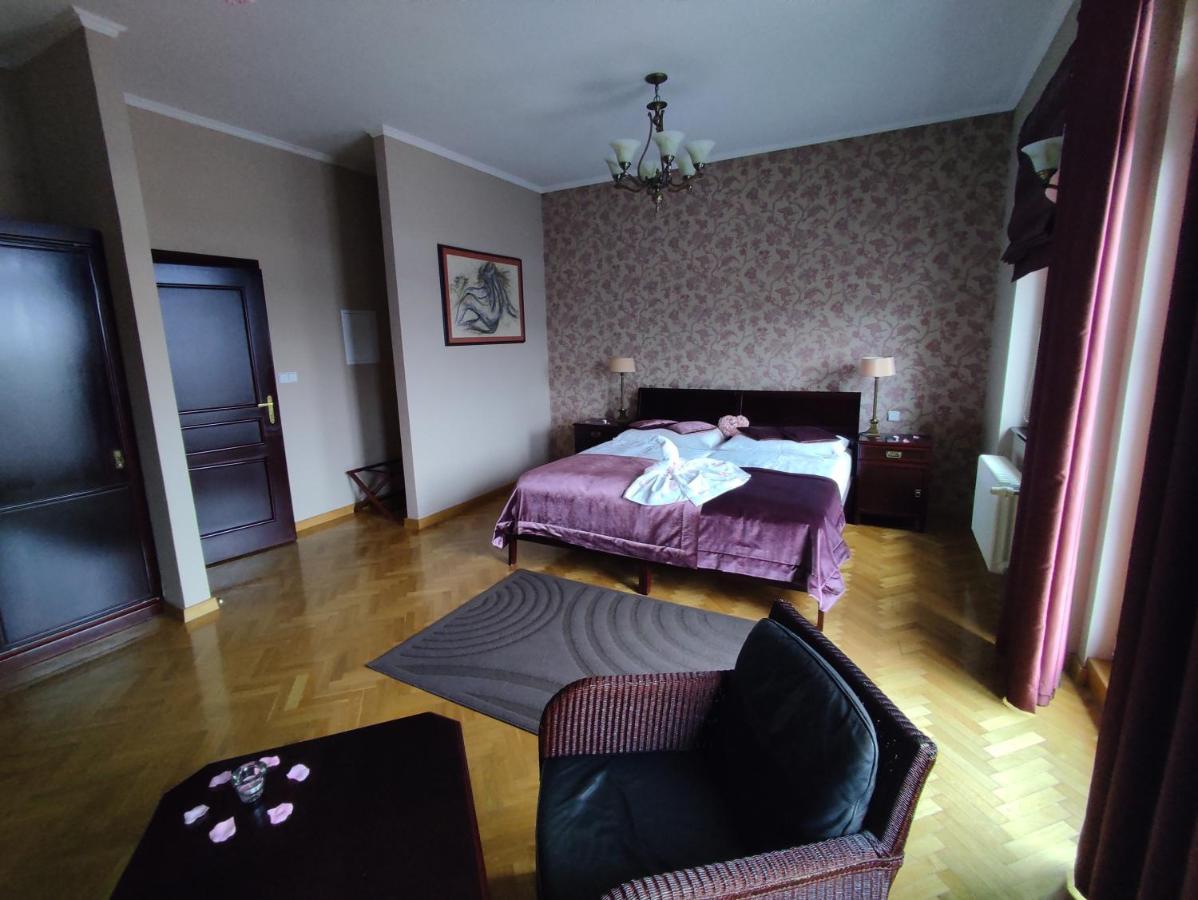 Rezidence Libechov Hotel Bagian luar foto