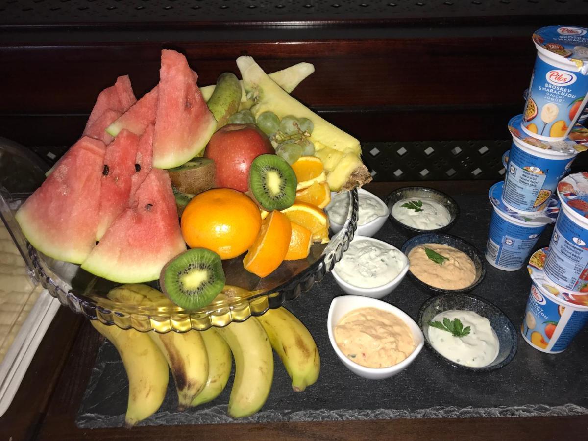 Rezidence Libechov Hotel Bagian luar foto