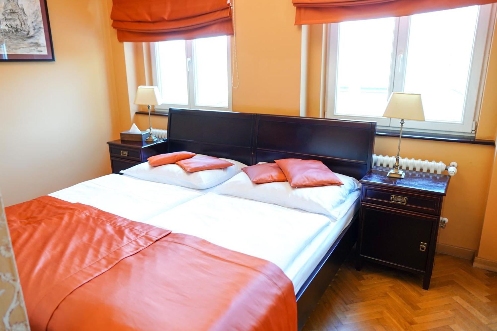 Rezidence Libechov Hotel Bagian luar foto